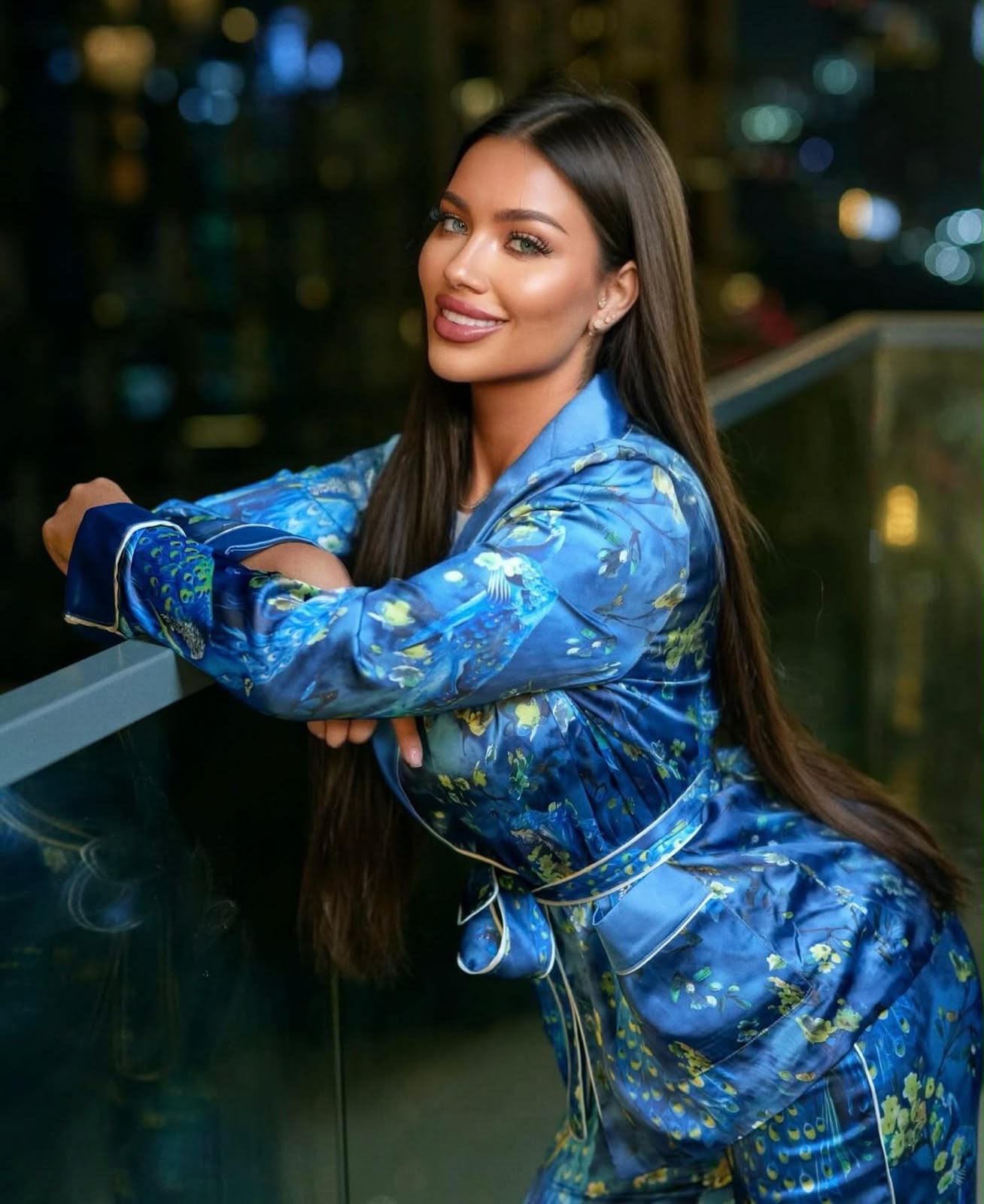 Nikki Oceans dressed for a Dubai nightlife and dinner club evening